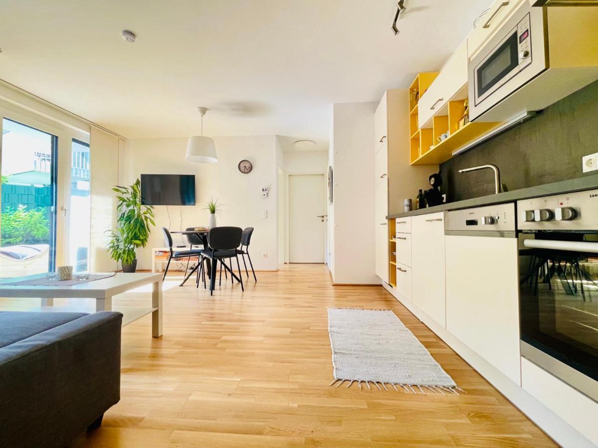 Topmodernes Sonnenwohnen Bei U-bahn Und Therme Oberlaa, 15 Min Bis Stephansplatz Appartamento Vienna